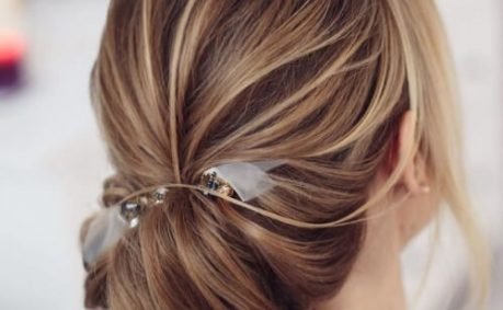 Loose Chignon