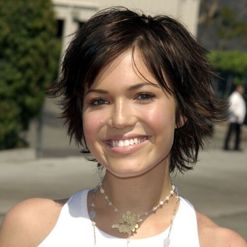50 Cute and Easy Short Layered Haircuts for 2023