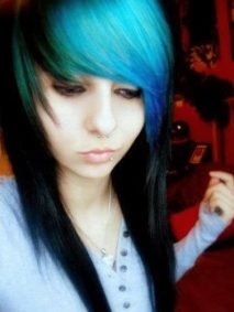 Emo Hairstyles for Girls