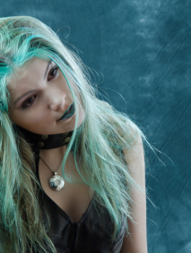 woman with green hair