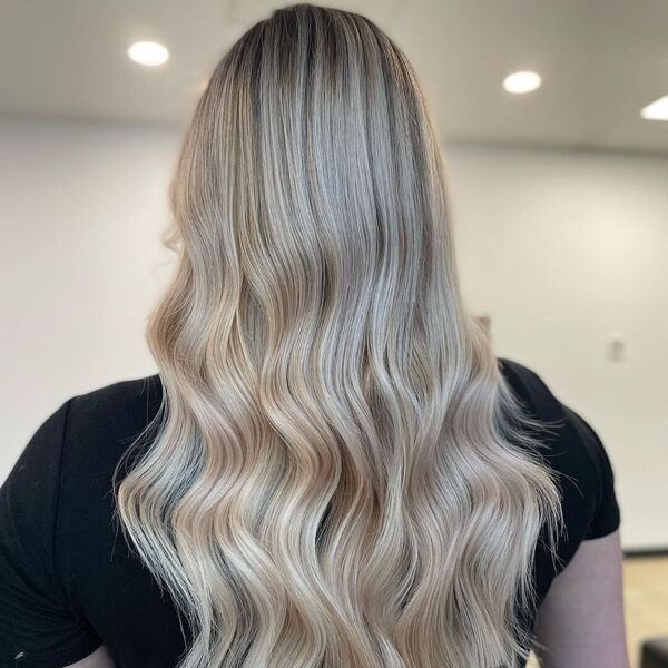 50 Blonde Balayage Hair Ideas for 2022 (FAQs included)