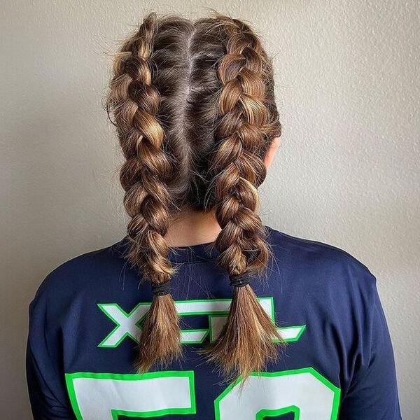 50 Coolest Volleyball Hairstyle Ideas For Women In 2022