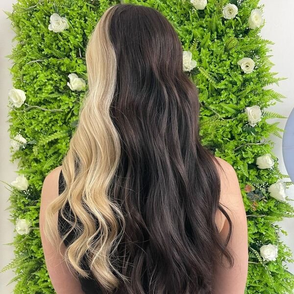 50-beautiful-black-and-blonde-hairstyle-ideas-for-women-in-2022