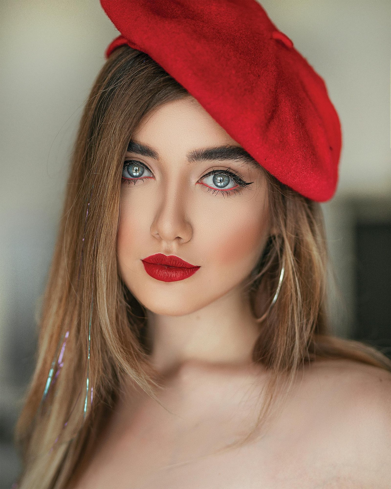 girl wearing red hat