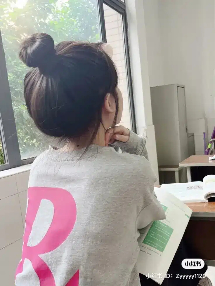 messy bunn hairstyles